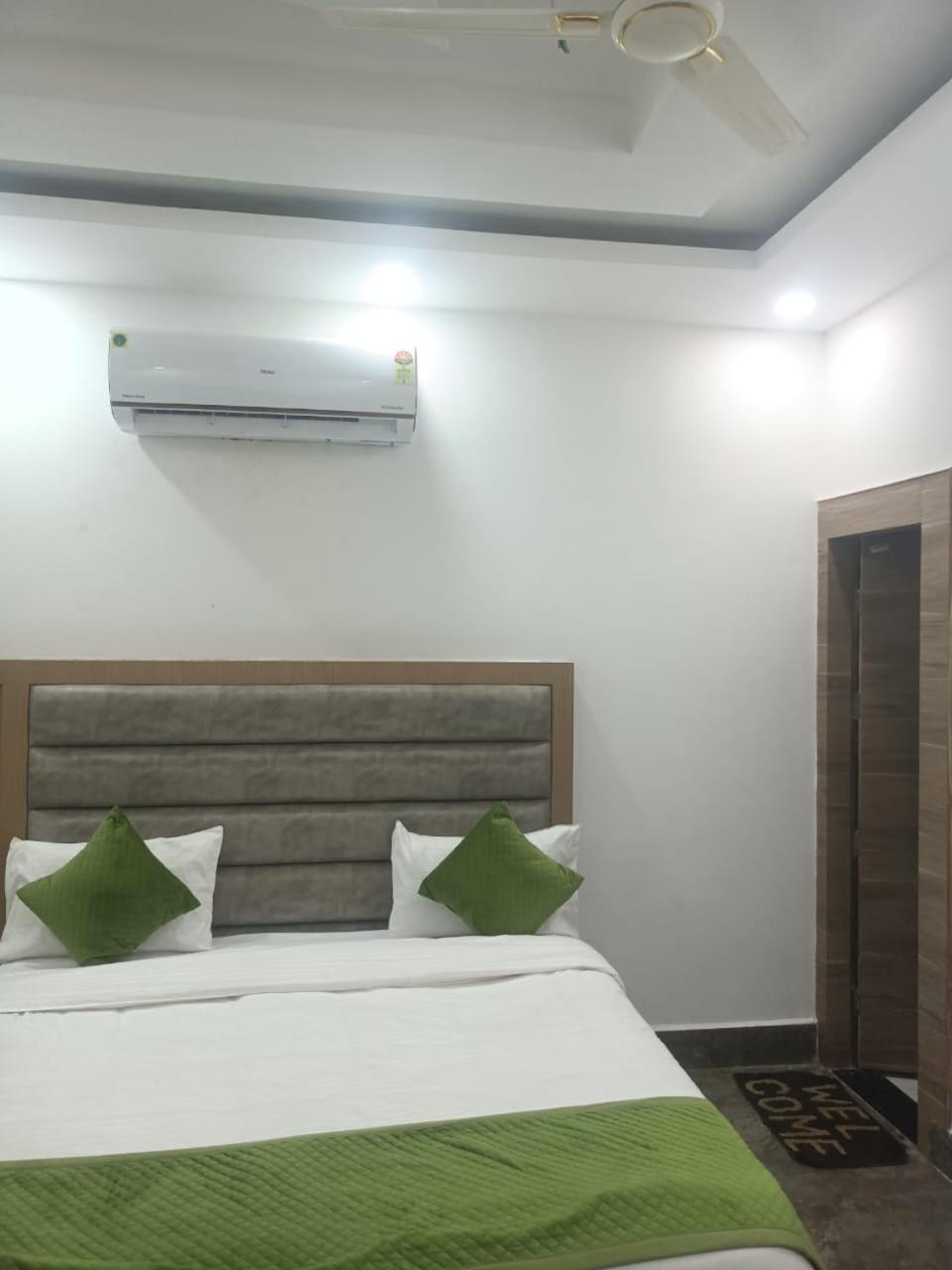 Hotel Whitehouse Ac Family Room Agra (Uttar Pradesh) Exterior foto